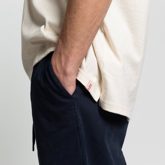 BNWT Revolution of 1995 - Men's Boxy Fit Off White Organic Cotton T-Shirt - Picture 4 of 6